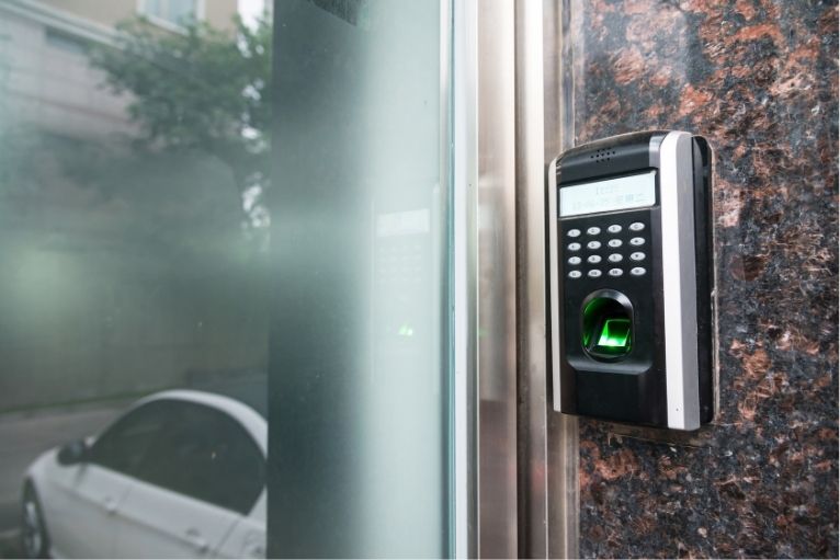Installation contrôle d'accès pour résidence - Normax Sécurité