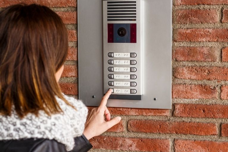 Installation interphone pour établissement - Normax Sécurité